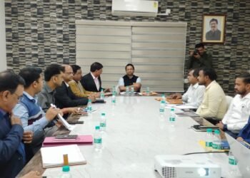 गढ़वा : राष्ट्रीय प्रेस दिवस के अवसर पर आर्टिफिशियल इंटिलिजेंस के युग में मीडिया विषय पर एक दिवसीय सेमिनार का आयोजन