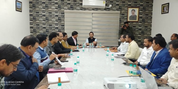 गढ़वा : राष्ट्रीय प्रेस दिवस के अवसर पर आर्टिफिशियल इंटिलिजेंस के युग में मीडिया विषय पर एक दिवसीय सेमिनार का आयोजन