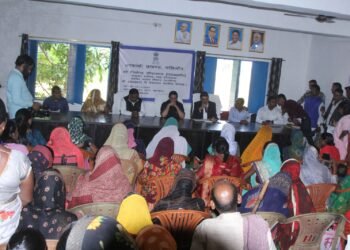 गढ़वा : संयुक्त सचिव एवं मिशन निदेशक स्वच्छ भारत मिशन दो दिवसीय दौरे पर पहुँचे मंझिआंव, विभिन्न योजनाओं के प्रगति कार्य का किया निरीक्षण