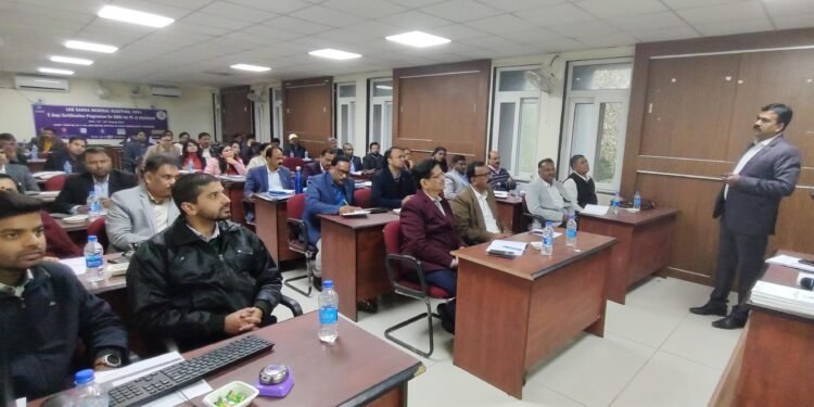 सभी संसदीय क्षेत्र के सहायक रिटर्निंग पदाधिकारियों का चल रहा 5 दिवसीय प्रशिक्षण सह सर्टिफिकेशन कार्यक्रम