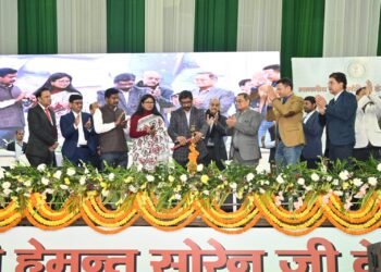 6,671 जन वितरण प्रणाली दुकानों को CSC के रूप में किया गया विकसित, सार्वजनिक वितरण एवं उपभोक्ता विभाग ने दी 4 वर्षों की उपलब्धियों की जानकारी