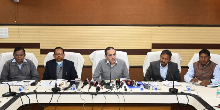 6,671 जन वितरण प्रणाली दुकानों को CSC के रूप में किया गया विकसित, सार्वजनिक वितरण एवं उपभोक्ता विभाग ने दी 4 वर्षों की उपलब्धियों की जानकारी