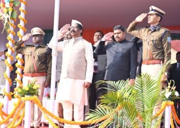 गणतंत्र दिवस परेड में एसएसबी-35 वाहिनी और झांकियों में पर्यटन विभाग की झांकी को पहला पुरस्कार