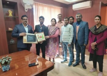 डीएसपीएमयू के विद्यार्थी को  नासा ने हॉल ऑफ फेम से सम्मानित किया