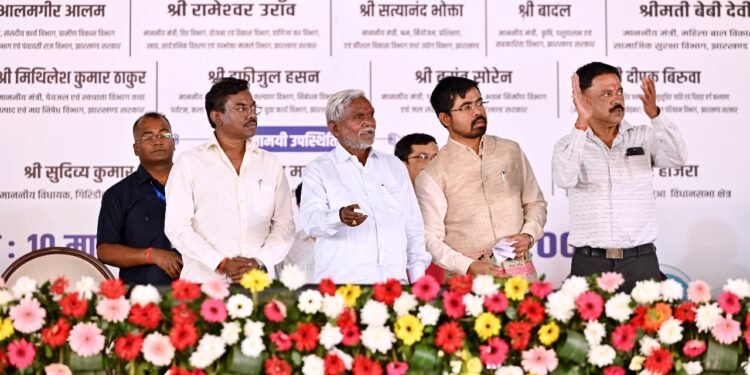 मुख्यमंत्री ने गिरिडीह वासियों को पीरटांड़ मेगा लिफ्ट सिंचाई योजना की दी सौगात, 639.20 करोड़ रुपए की लागत से योजना का होगा निर्माण