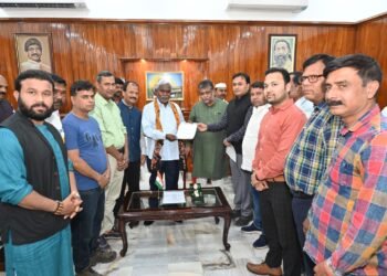 मुख्यमंत्री श्री चम्पाई सोरेन से बंगाली युवा मंच चैरिटेबल ट्रस्ट के प्रतिनिधिमंडल ने मुलाकात की