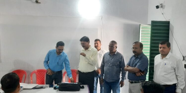 प्रशिक्षण कार्यक्रम का जिला निर्वाचन पदाधिकारी द्वारा किया गया निरीक्षण, दिए आवश्यक निदेश