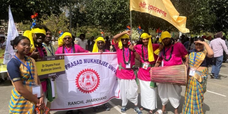 सैद्धांतिक तौर पर ही हार जीत, वास्तविक रूप में अपनत्व और सामूहिकता ही युवा महोत्सव के वास्तविक परिणाम : डॉ तपन कुमार शांडिल्य