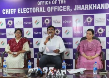 चुनाव आयोग की डमी कैंडिडेट पर रहेगी सख्त नजर, होगी कड़ी कार्रवाई, सख्त कार्रवाई का निर्देश दिया गया