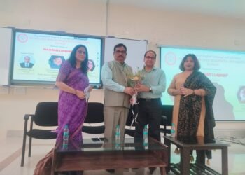 रांची – आत्मविश्वास के साथ पढ़ने और अच्छी लेखन शैली को आत्मसात करें। Dr तपन कुमार शांडिल्य