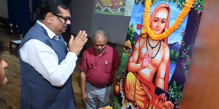 डीएसपीएमयू में भारतीय दार्शनिक दिवस का आयोजन, डॉ तपन कुमार शांडिल्य बोले भारत अतीत में था विश्व गुरु और भविष्य के लिए अग्रसर