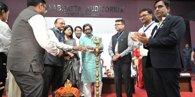 अधिक से अधिक रोजगार सृजन के लिए सरकार प्रतिबद्ध, युवा स्टार्टअप शुरू करें, सरकार करेगी पूरा सहयोग – सीएम हेमन्त सोरेन