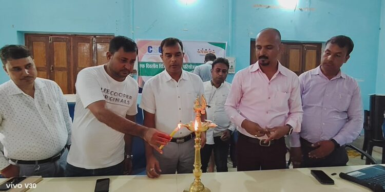 गढ़वा : पंचायत भवनों में शिफ्टेड प्रज्ञा केंद्र संचालकों का एक दिवसीय प्रशिक्षण कार्यक्रम हुआ सम्पन्न