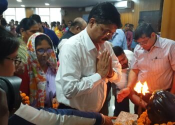 गढ़वा : विश्व आदिवासी दिवस के अवसर पर 51 सामुदायिक वन अधिकार पट्टा का किया गया वितरण