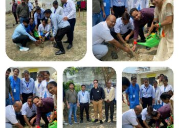 बरेली : 78वें स्वतंत्रता दिवस पर साइन सुखद अस्पताल के संस्थापक ने वृक्षारोपण कर भारत की अर्थव्यवस्था के बारे में किया गुणगान