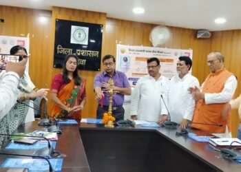 गढ़वा : उप विकास आयुक्त की अध्यक्षता में बिरसा प्रधानमंत्री फसल बीमा योजना का जिला स्तरीय कार्यशाला का आयोजन