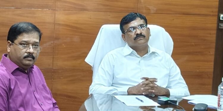 मुख्य निर्वाचन पदाधिकारी ने सभी उप निर्वाचन पदाधिकारियों के साथ की समीक्षा बैठक