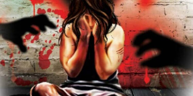 “कोलकाता डॉक्टर हत्या: पीड़ित परिवार ने जबरन अंतिम संस्कार और पुलिस रिश्वत का आरोप लगाया”