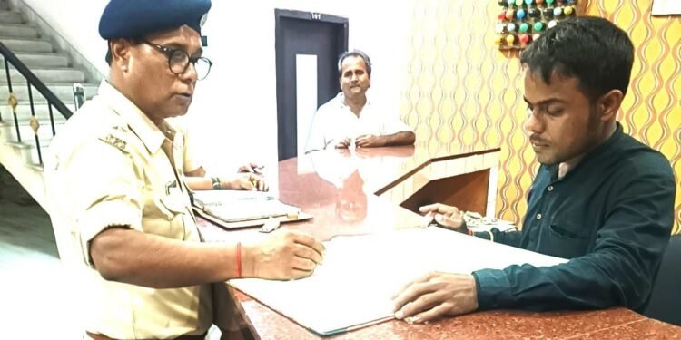 धनबाद: जे.जी.जी.एल.सी.सी.ई. 2023: प्रश्न पत्रों की सुरक्षा के लिए एसएसपी का ट्रेजरी निरीक्षण, विशेष चौकसी के निर्देश