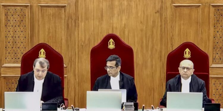 आरजी कर पीड़िता के फोरेंसिक रिपोर्ट पर सीबीआई ने उठाए सवाल, सुप्रीम कोर्ट ने मांगी नई रिपोर्ट