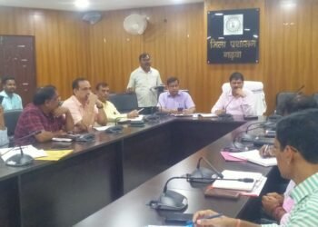 गढ़वा : स्वच्छता ही सेवा अभियान को लेकर उपायुक्त ने की बैठक