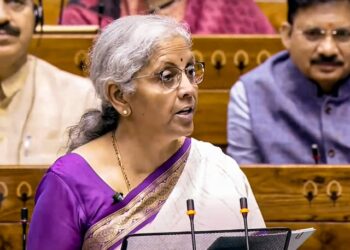 बेंगलुरु कोर्ट ने केंद्रीय वित्त मंत्री निर्मला सीतारमण के खिलाफ ‘वसूली’ के आरोप में एफआईआर दर्ज करने का आदेश दिया