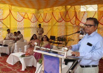 धनबाद पुलिस केंद्र में मोबाइल टॉयलेट और ओपन जिम की सौगात: डॉ अतुल वर्मा का सराहनीय कदम