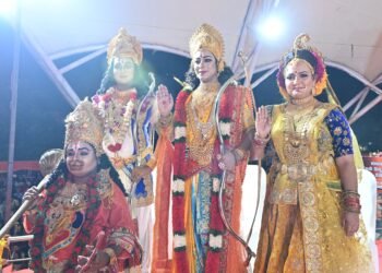 रांची में मुख्यमंत्री हेमन्त सोरेन ने विजयादशमी पर रावण दहन कार्यक्रम में की शिरकत