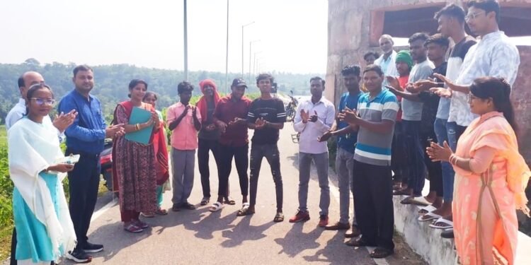 गढ़वा:“अन्नराज डैम पर मतदाता जागरूकता कार्यक्रम: नैतिक मतदान पर विशेष संवाद”