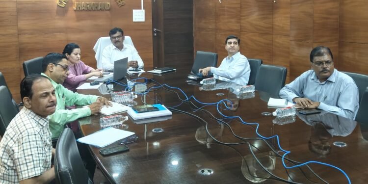 निर्वाचन आयोग का सख्त निर्देश: कर वंचना पर लगाएं अंकुश!