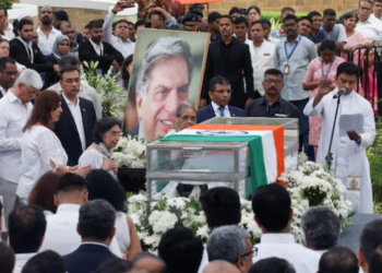 रतन टाटा: अंतिम विदाई के लिए मुंबई में अंतिम संस्कार की तैयारी