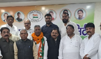 बीजेपी नेता महेश सिंह ने पार्टी छोड़ी, कांग्रेस में हुए शामिल