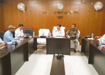 गढ़वा में मतदान के लिए तैयारियां पूरी, पुलिस अधीक्षक ने की आम नागरिकों से अपील