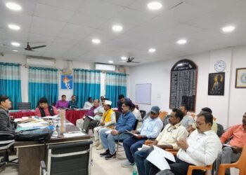 गढ़वा: मतगणना की तैयारियां: शांतिपूर्ण मतदान और गणन अभिकर्ताओं की नियुक्ति पर जोर