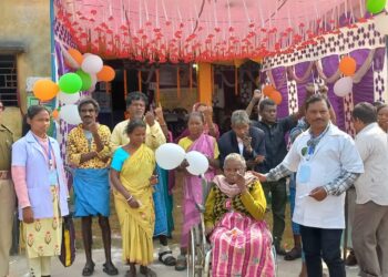 Jharkhand: स्नेहपुर कुष्ठ आश्रम में मतदान केंद्र की सुविधाएं सराहनीय