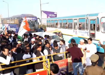 राहुल गांधी की संभल यात्रा से पहले दिल्ली-मेरठ एक्सप्रेसवे पर भारी जाम