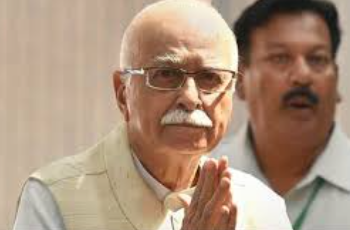 लालकृष्ण आडवाणी की तबीयत बिगड़ी: अपोलो हॉस्पिटल में भर्ती, हालत स्थिर