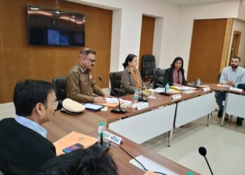 रांची: रणनीति बना नशे के कारोबार पर कसें नकेल: मुख्य सचिव अलका तिवारी