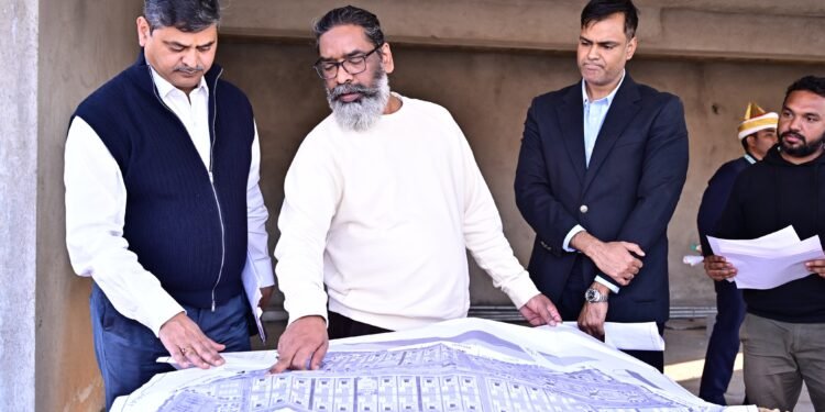 रांची: मुख्यमंत्री हेमन्त सोरेन ने विधायक आवासीय परिसर का निरीक्षण किया: कार्य प्रगति और निर्देश
