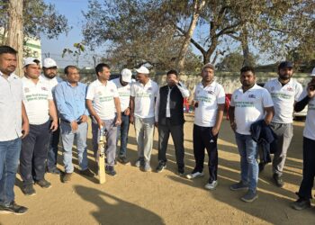 सड़क सुरक्षा के लिए गढ़वा में आयोजित हुआ क्रिकेट मैच