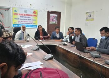 गढ़वा: मलेरिया, फाइलेरिया जैसी बीमारियों के बचाव हेतु एक दिवसीय प्रशिक्षण कार्यक्रम आयोजित