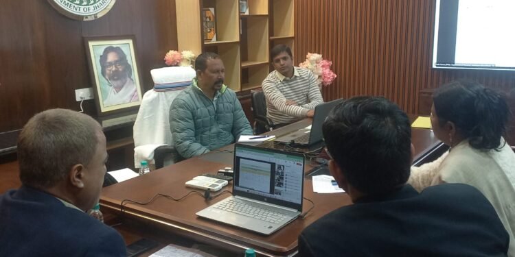 रांची: बार कोड के माध्यम से जमीन की रसीदें काटना हुआ आसान: जानिए नई सुविधा