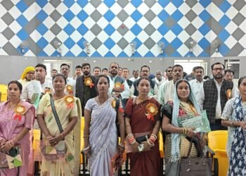 झारखंड में शिक्षा और पंचायत की बेहतरी: गढ़वा में हुआ जिला स्तरीय मुखिया सम्मेलन