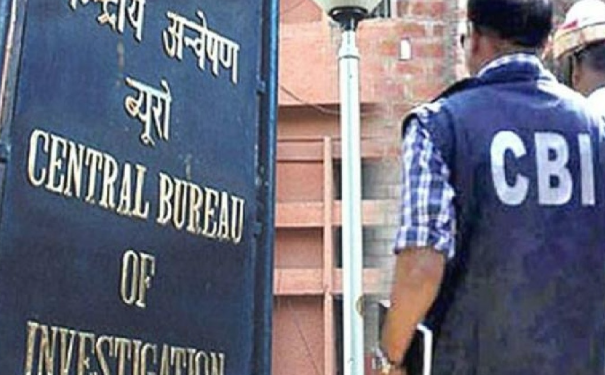 धनबाद के बीसीसीएल टाउनशिप में सीबीआई की कार्रवाई: पोस्टमास्टर प्रभात रंजन रिश्वत लेते गिरफ्तार