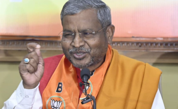 बाबूलाल मरांडी का तीखा हमला: झारखंड के मंत्रियों पर महाकुंभ को लेकर भ्रामक टिप्पणी का आरोप