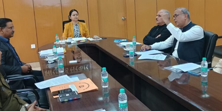 आपदा राहत की त्वरित व्यवस्था हेतु मुख्य सचिव का निर्देश, प्रशिक्षित गोताखोरों को मिलेगा 10 हजार मानदेय