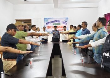 गढ़वा: जल संकट पर अंकुश लगाने का सामूहिक संकल्प: जल जागरूकता संगोष्ठी की मुख्य बातें
