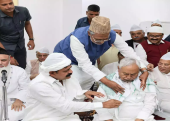 बिहार चुनाव से पहले इफ्तार पॉलिटिक्स: लालू यादव की पार्टी पर सबकी नजर!