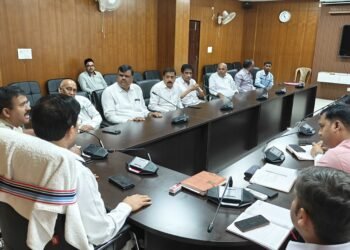 गढ़वा में NCORD कमिटी की बैठक: मादक पदार्थों की रोकथाम के लिए सख्त निर्देश