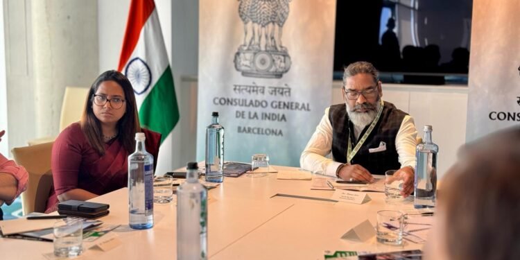 झारखण्ड में निवेश का नया दौर: GIGA फैक्ट्री और फुटबॉल विकास से संभावनाएं अनंत